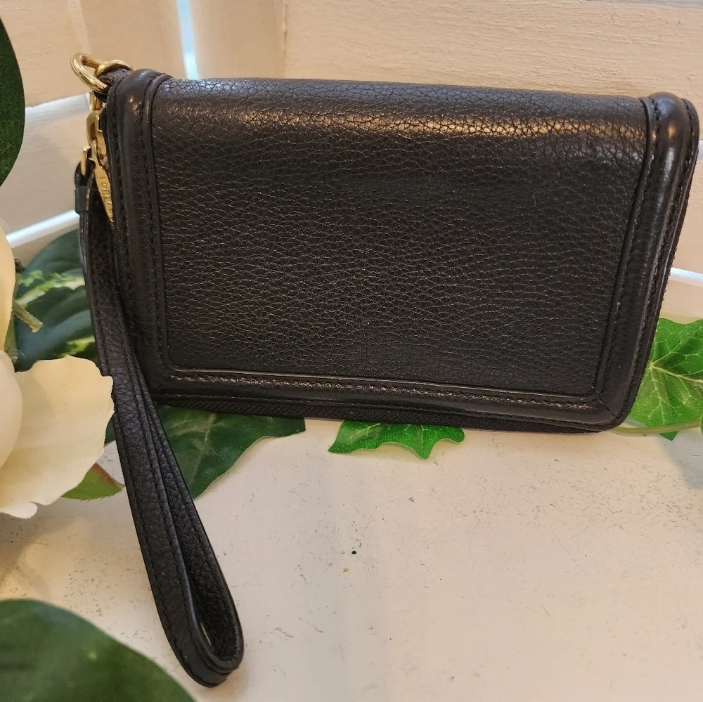 TORY BURCH BLACK/GOLD WRISTLET